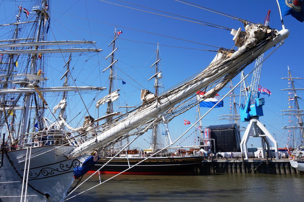 Вілла De Grote Sluis Гарлінген Екстер'єр фото